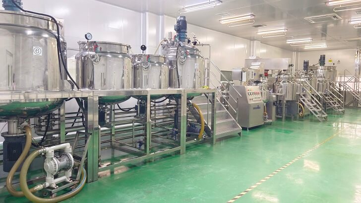 cosmetic toll manufacturer